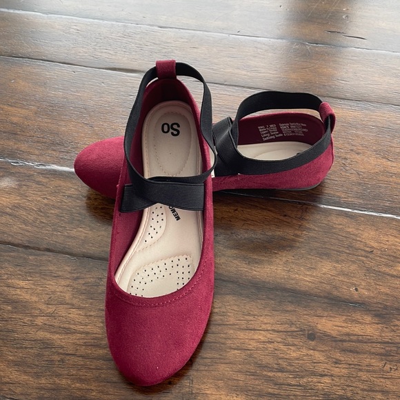Women’s shoes - flats
